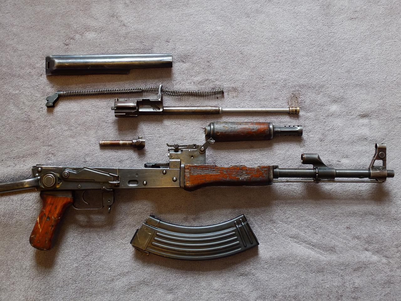 ak47-g3165a91b8_1280